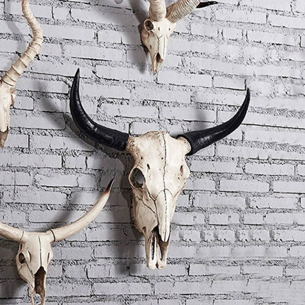 BowLift | Decorative Resin Longhorn Skull Wall Art