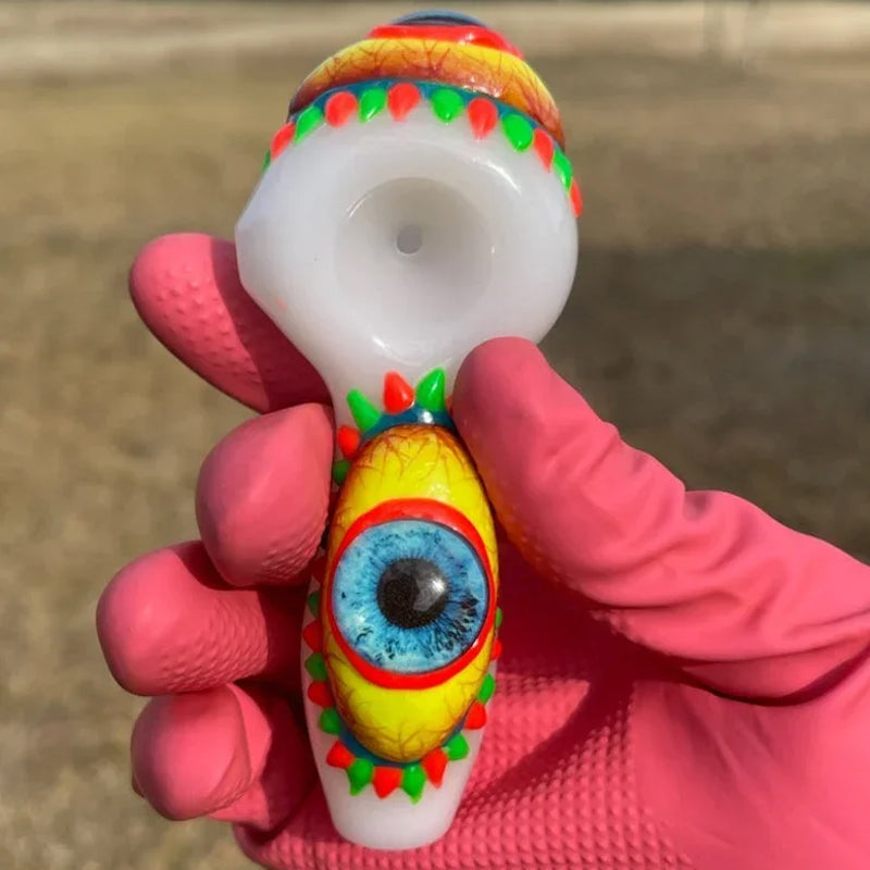 BowLift | Tobacco pipe in eye shape