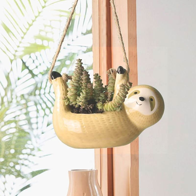 BowLift | LUMA – Stylish Hanging Sloth Vase for Your Spaces