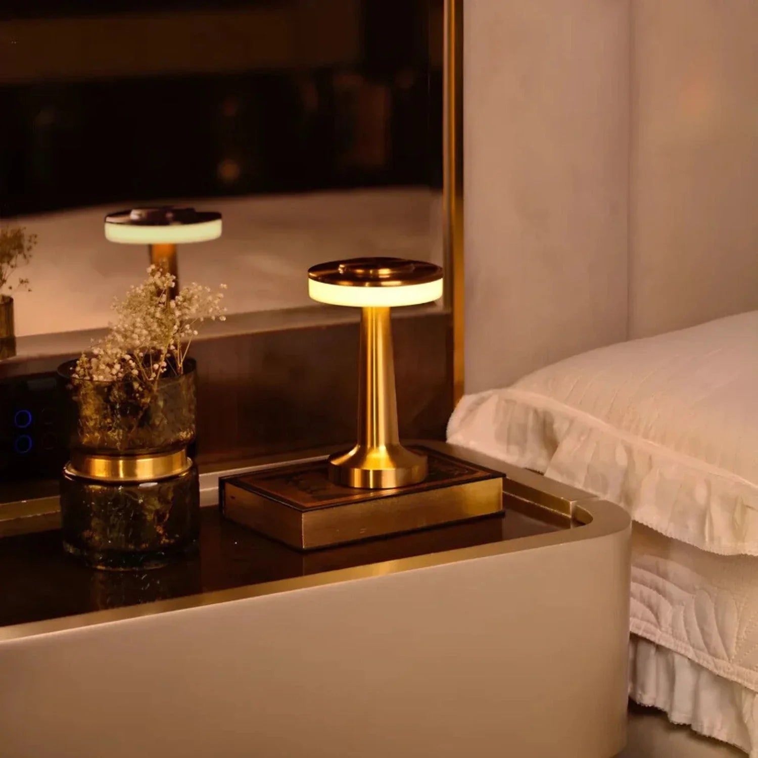 BowLift | Cordless LED Rechargeable Table Lamp