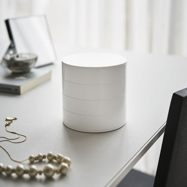 BowLift | Twist Around Jewelry Organizer