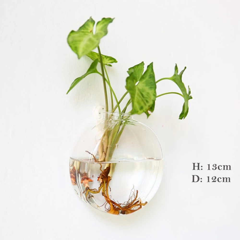 BowLift | Wall vase made of glass