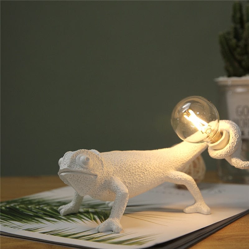BowLift | Chameleon Table Lamp