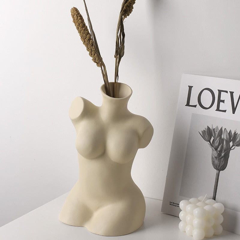 BowLift | Female Form Vase Collection