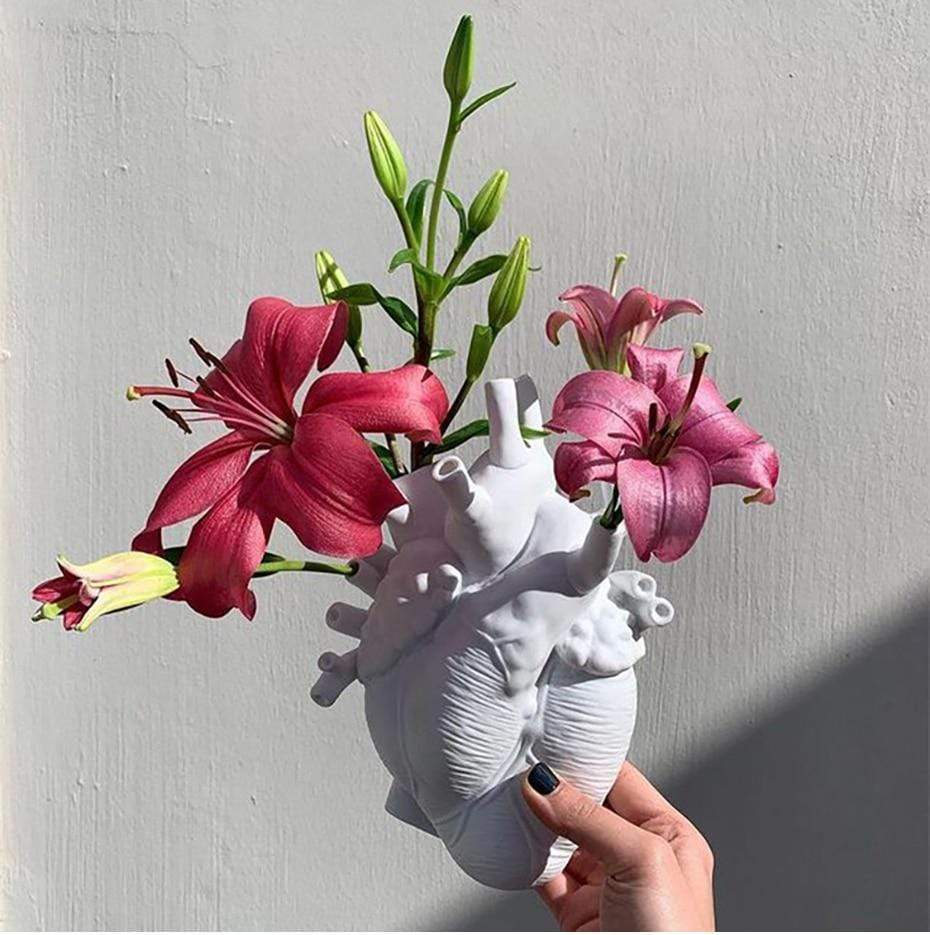 BowLift | Heart Flower Vase