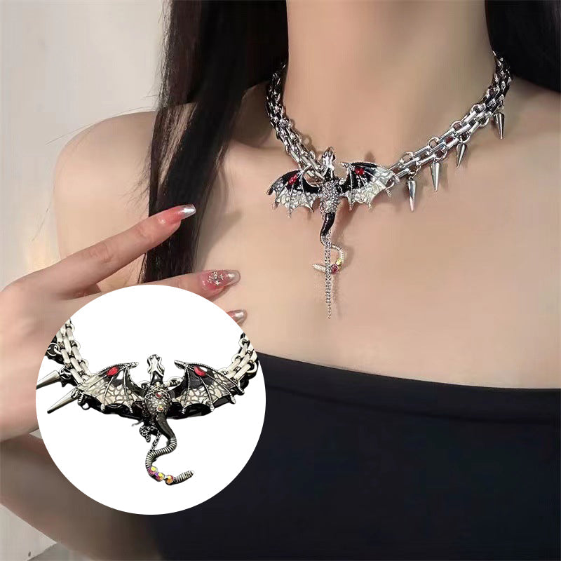 BowLift | Imprisoned Flying Dragon Necklace