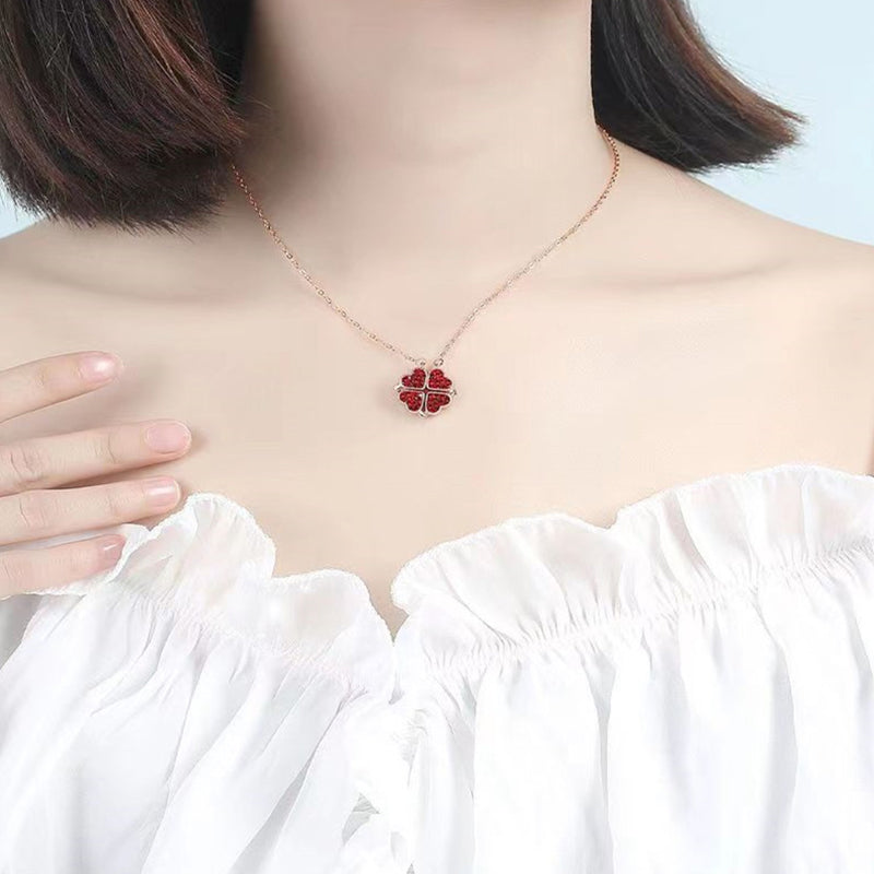 BowLift | Four-leaf clover necklace for women