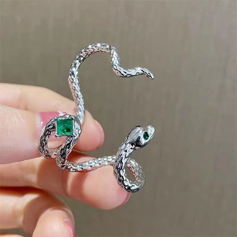 BowLift | Personalized Snake Earrings