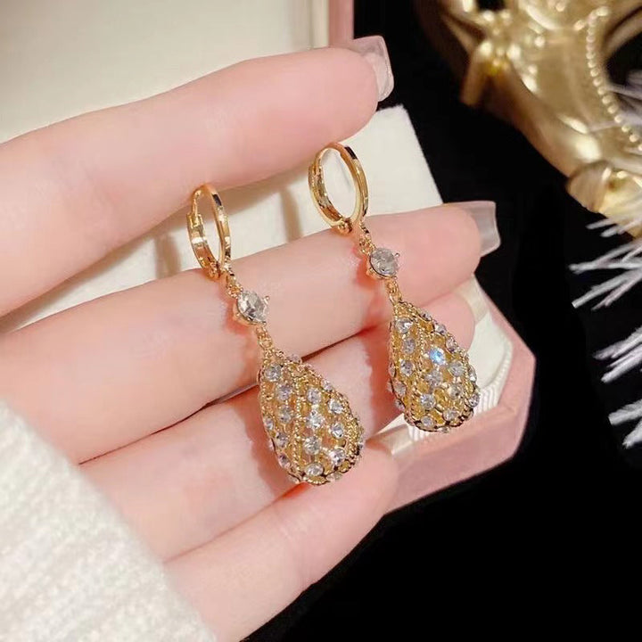 Fashionable Diamond Water Drop Earrings Bowlift