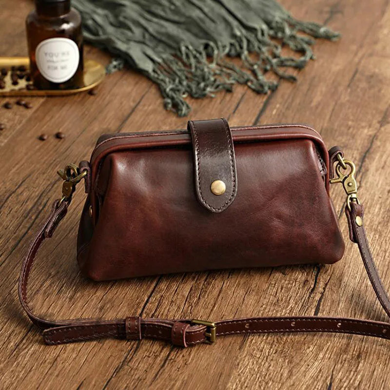 Norvella Shoulder Bag of Structured Imitation Leather for Women | Bowlift