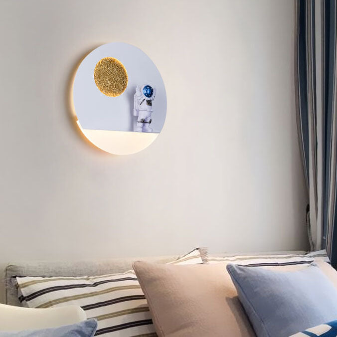 BowLift | Contemporary Creative Iron Resin Round Astronaut LED Wall Light Lamp for Bedroom