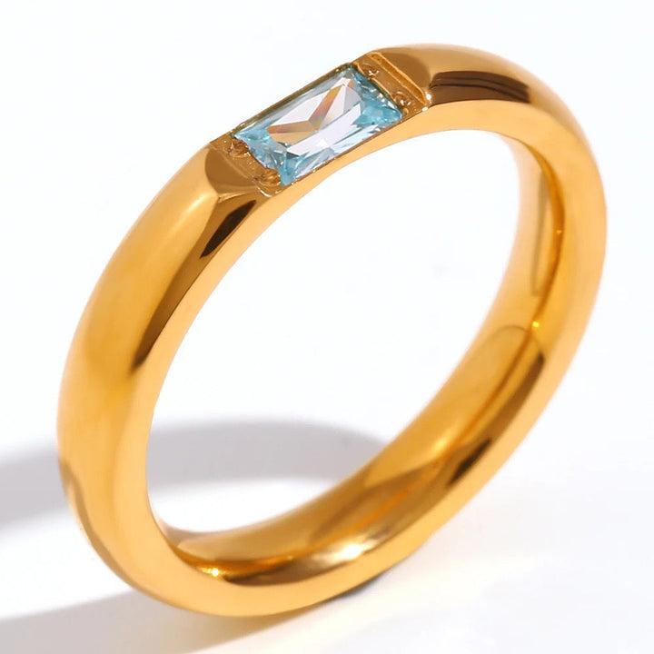 BowLift | 18k Baguette Cut Birthstone Ring