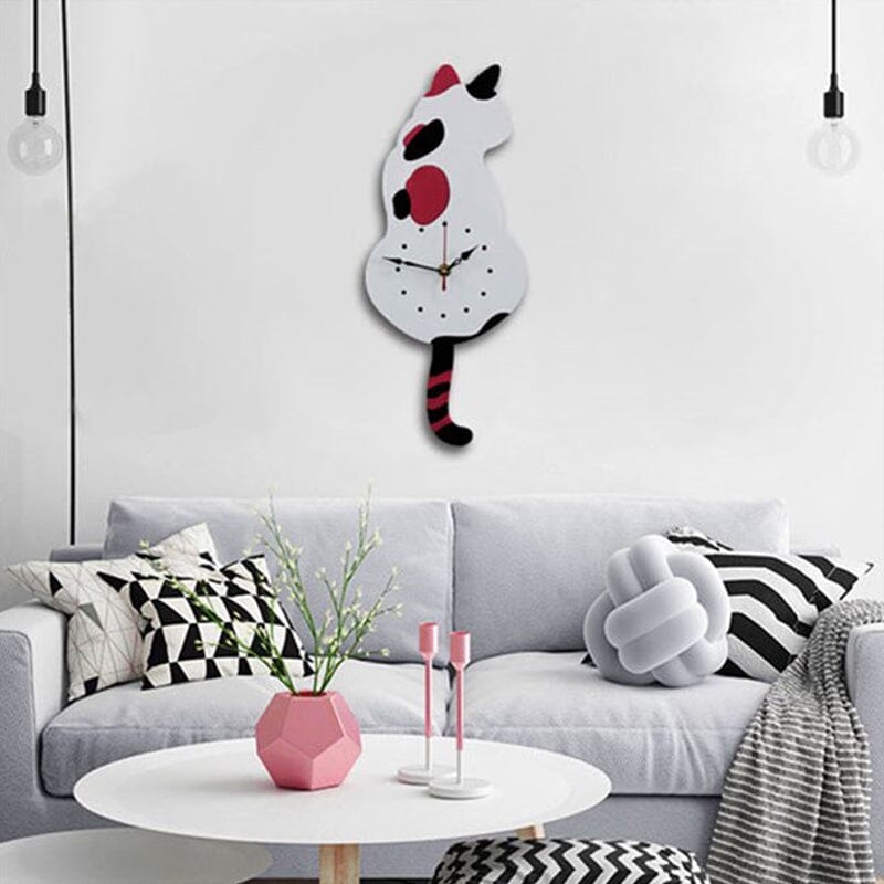 BowLift | Nordic Cat Wobble-Tail Wall Clock