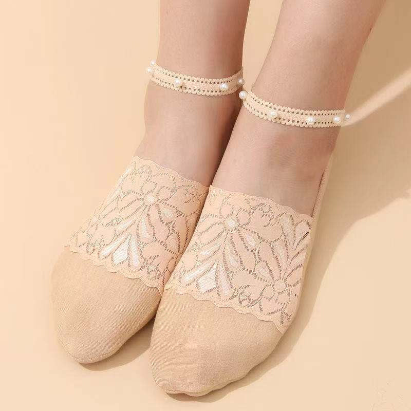BowLift | Elegant Pearl Lace Socks