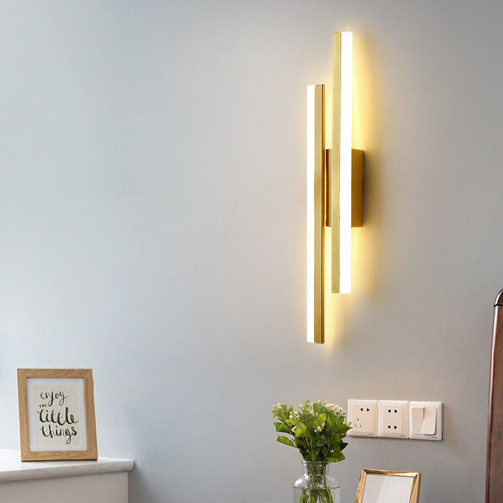 BowLift | LuxLine Modern LED Wall Lamp | Minimalist Design | Iron & Acrylic | Dimmable Light