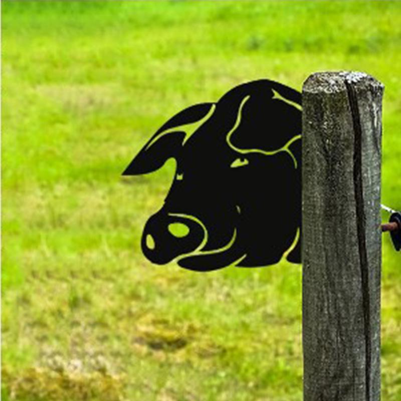 BowLift | Outdoor Garden Farm Spying Goat Metal Artwork Indoor Decoration
