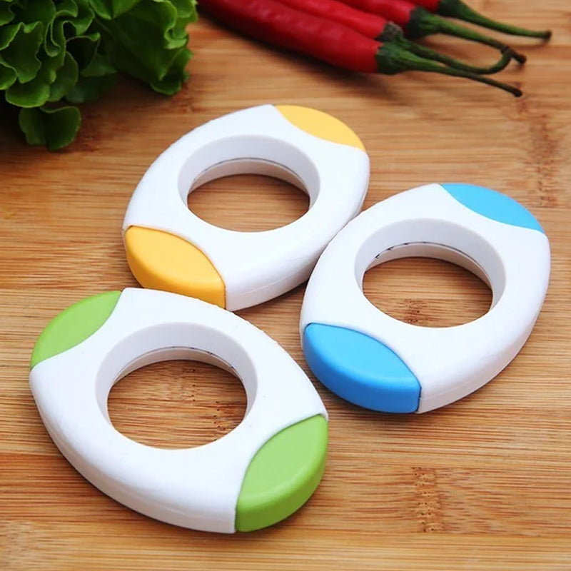 BowLift | Eggshell opener for the kitchen