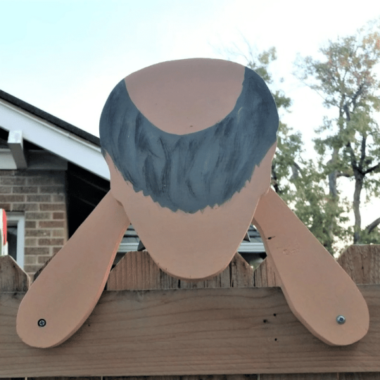 BowLift | Fence Decoration Nosy Old Man and Lady Garden Yard Art