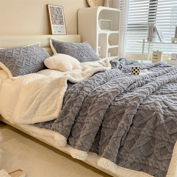 BowLift | Vintage Luxe Reversible Fleece Blanket - Essential for Winter
