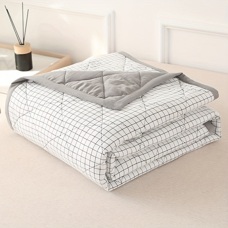 Elegant Preppy Plaid Summer Blanket for Cool Nights | Bowlift
