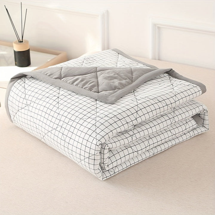 BowLift | Elegant Preppy Plaid Summer Blanket for Cool Nights
