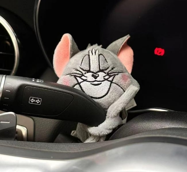 Car Decoration Dog Bowlift