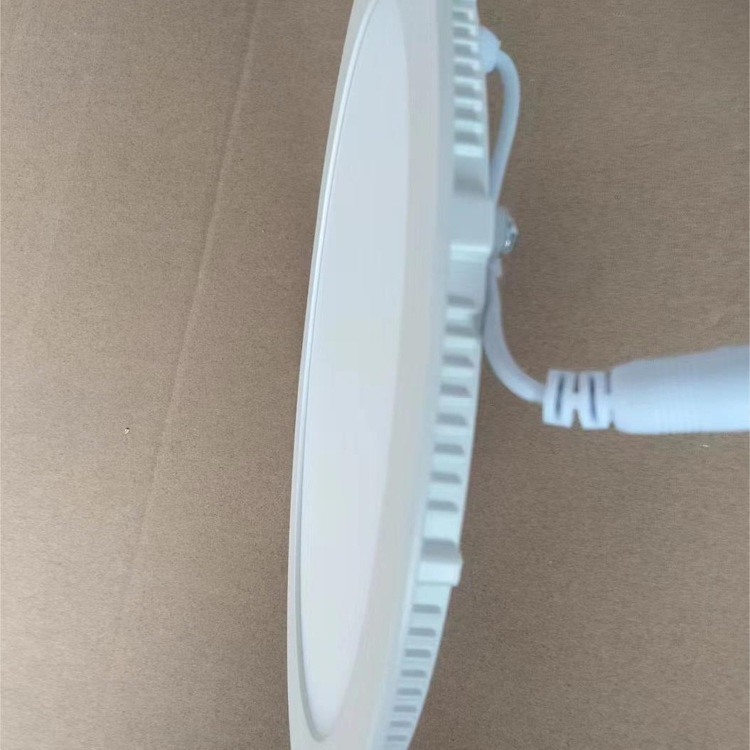 DC 12V Ultra flat recessed light, round, model CFA
