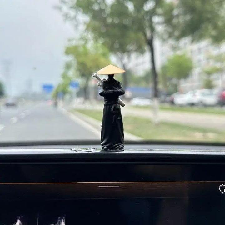 BowLift | Knight Wanderer for Car Decoration