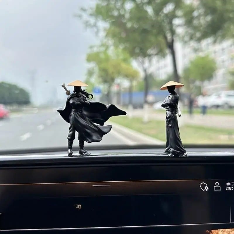 BowLift | Knight Wanderer for Car Decoration
