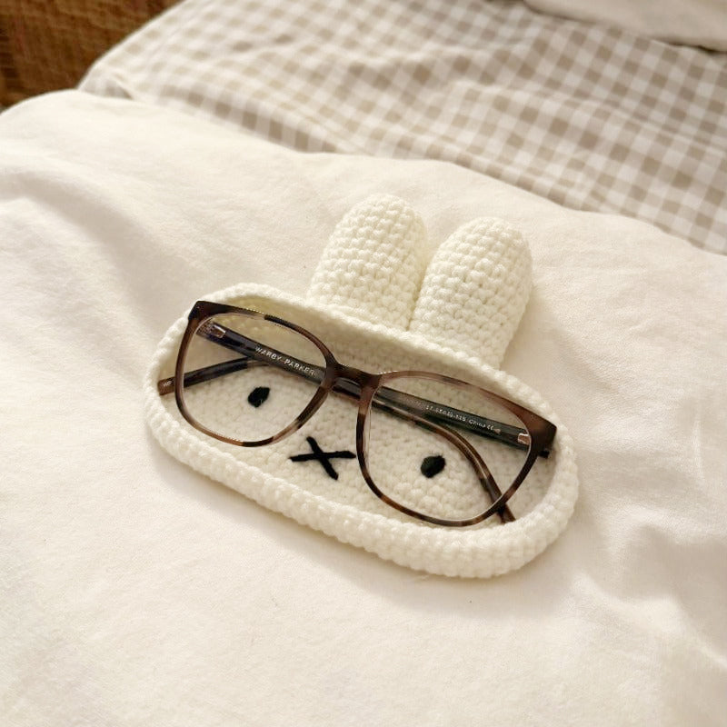BowLift | YoPoll rabbit Glasses Holder