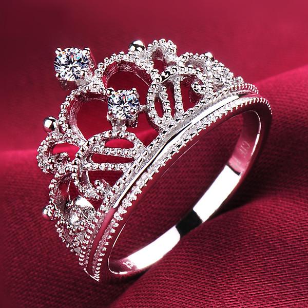 Princess Tiara Ring | Bowlift