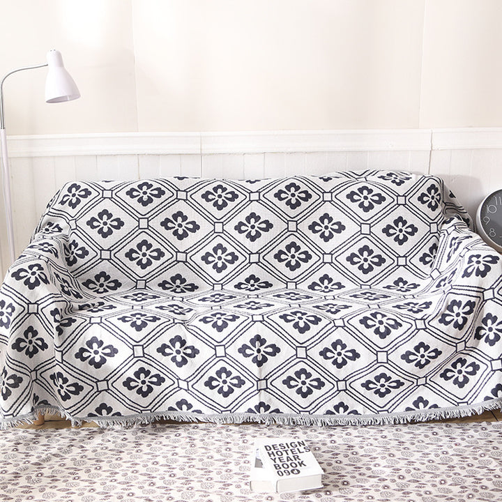 Floral Patterned Throw Blanket