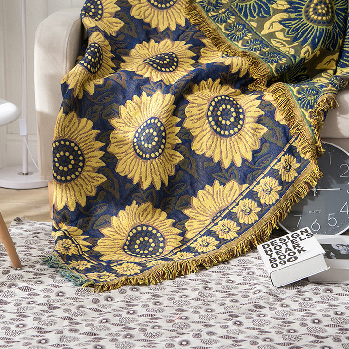 Floral Patterned Throw Blanket