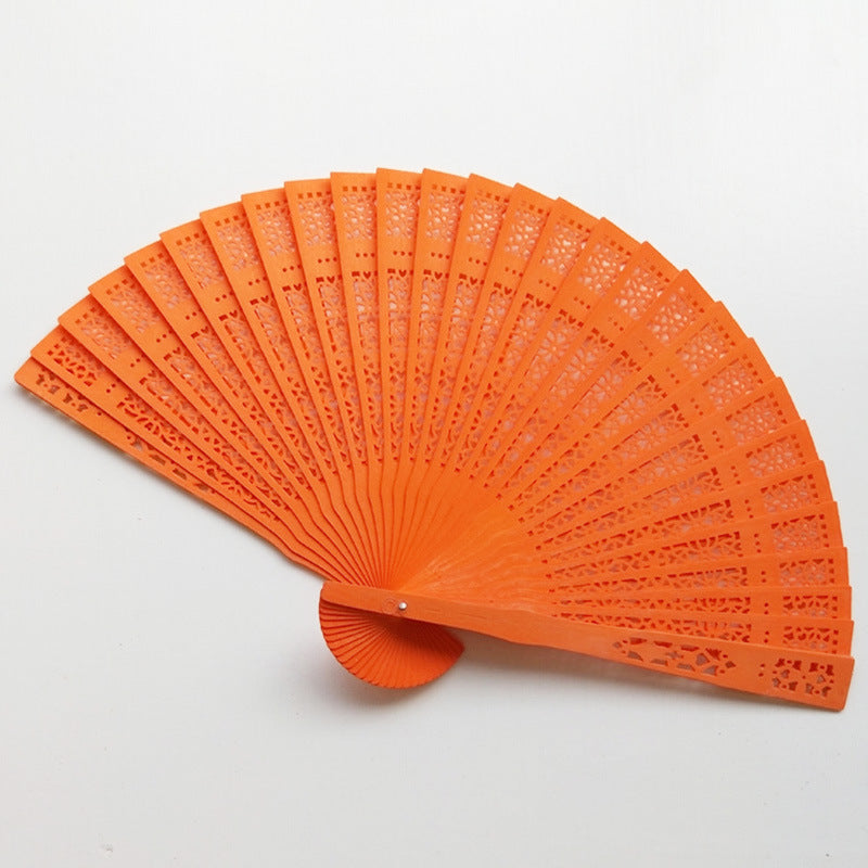 Ladies fine fan made of artistically pierced paper Bowlift