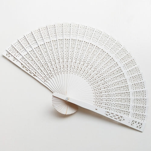 Ladies elegant and artful fan Bowlift