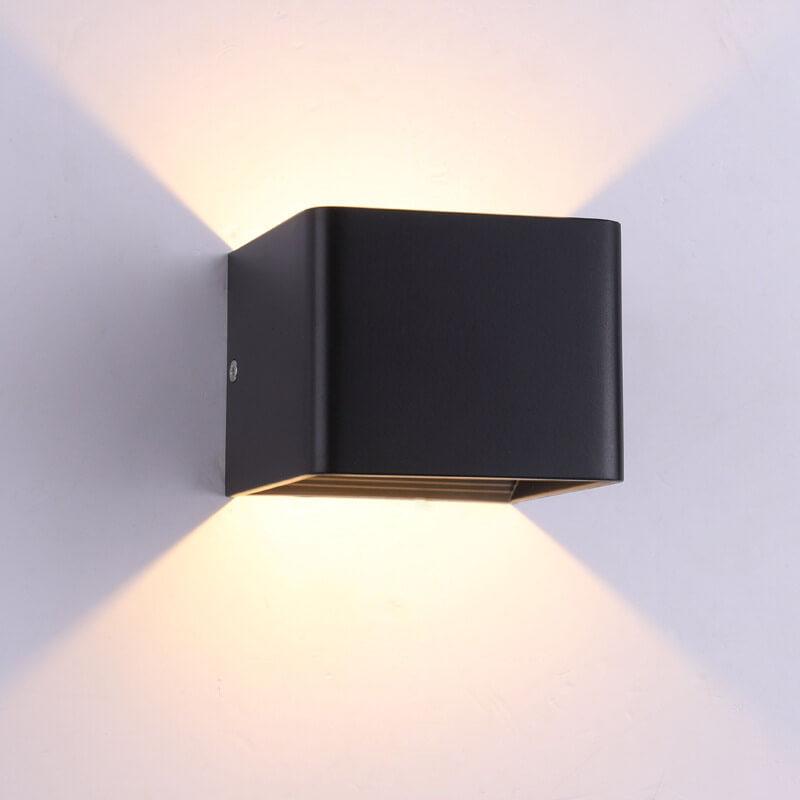 BowLift | LuminSquare - Square Mini Wall Lamp made of Aluminum