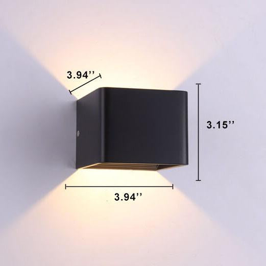 BowLift | LuminSquare - Square Mini Wall Lamp made of Aluminum