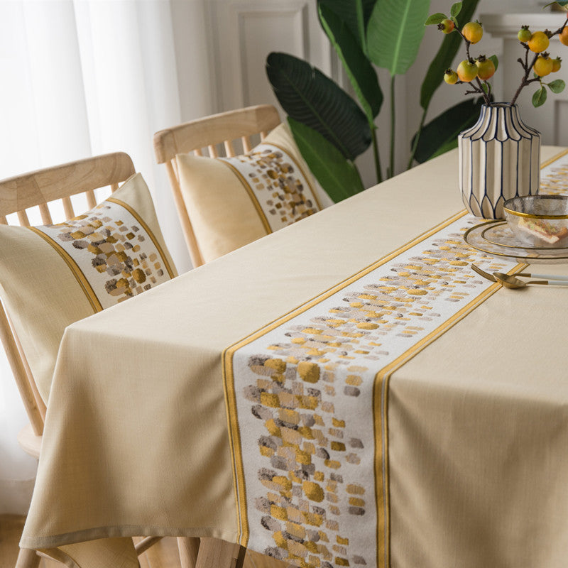 Elegant Lace Trim Tablecloth