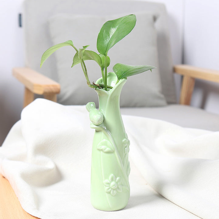 Ceramic Bud Vase Bowlift