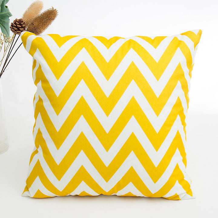 Chevron Patterned Decorative Throw Pillow