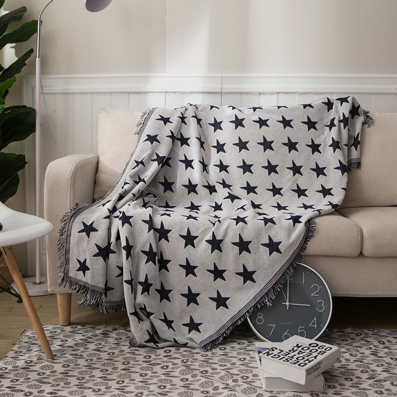 Star Patterned Woven Throw Blanket