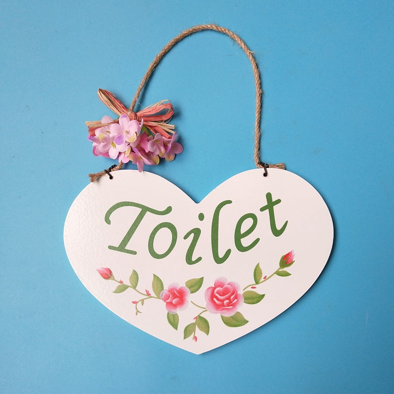 Charming Heart-Shaped Welcome Sign