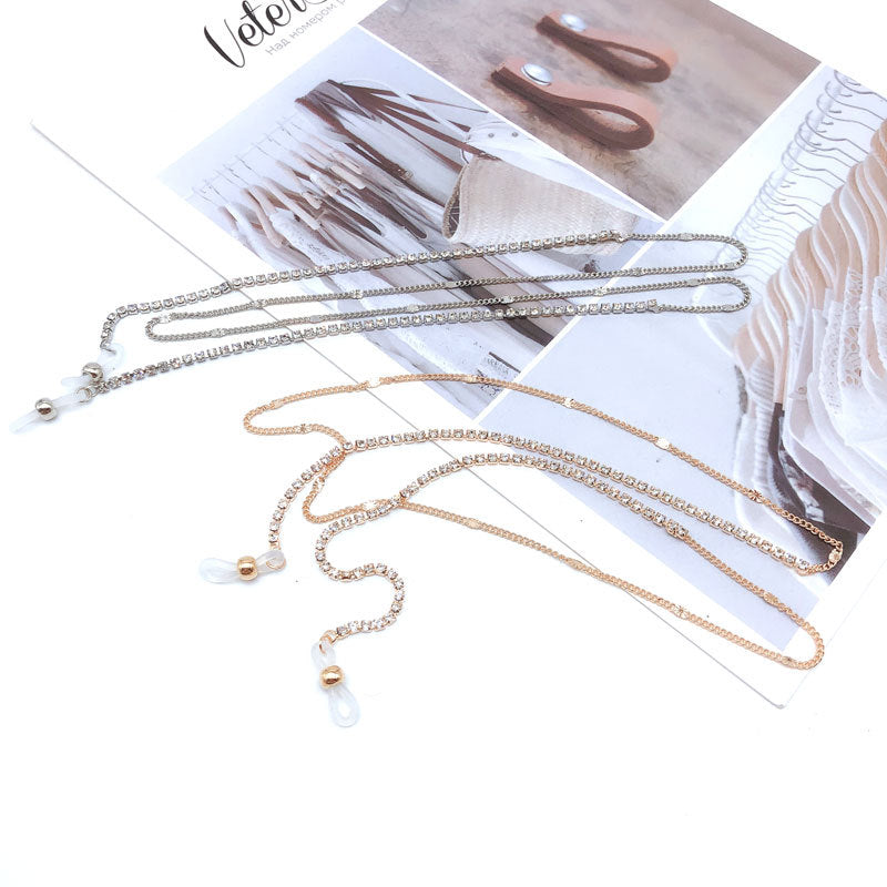 Deluxe Rhinestone Eyewear Chain Bowlift