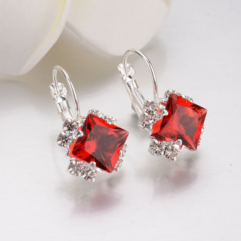 Elegant Vintage-Inspired Drop Earrings Bowlift