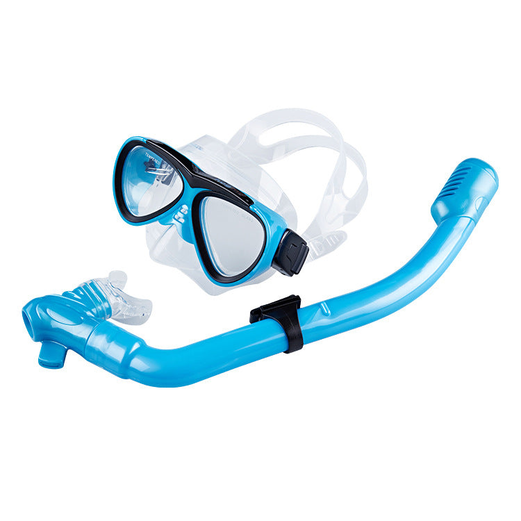 Diving mask with generous visibility and ergonomic design Bowlift