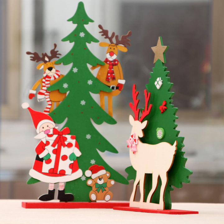 Decorative Christmas Tree with Reindeer Figurine Bowlift