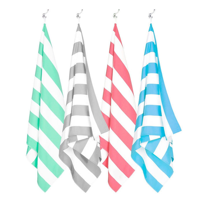 Beach towel with modern striped pattern Bowlift