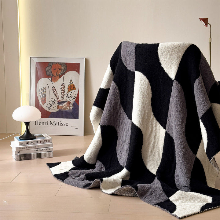 Fluffy wool blanket with cartoon motifs