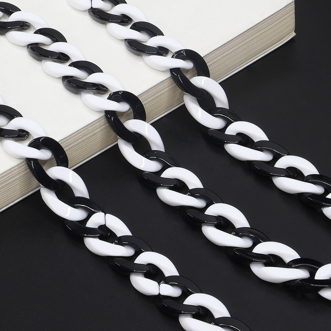Chic Statement Eyewear Holder Bowlift