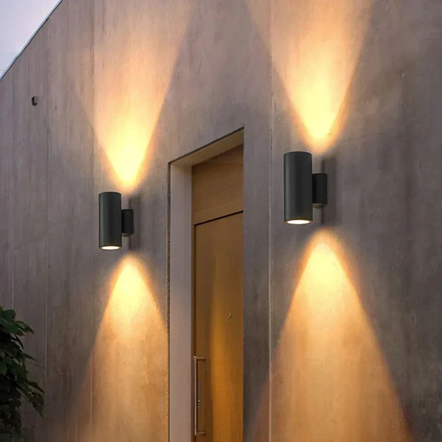 BowLift | Outdoor Wall Light with Black Aluminium Finish